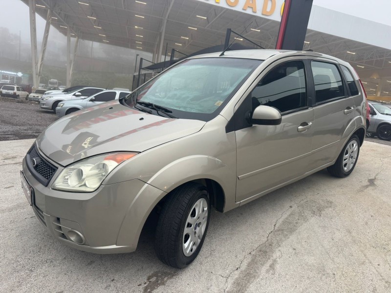 FIESTA 1.0 MPI CLASS 8V FLEX 4P MANUAL - 2010 - CAXIAS DO SUL