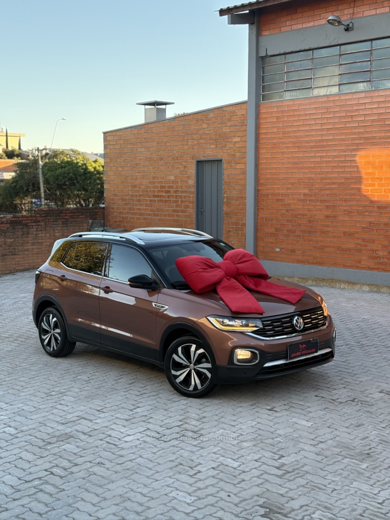 T-CROSS 1.4 HIGHLINE TSI 16V FLEX 4P AUTOMÁTICO - 2020 - CAXIAS DO SUL