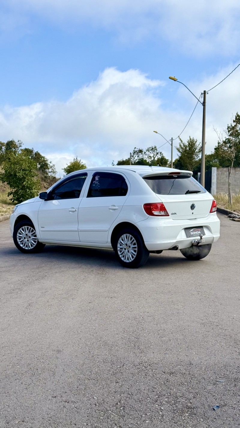 GOL 1.0 MI TREND 8V FLEX 4P MANUAL - 2011 - FLORES DA CUNHA