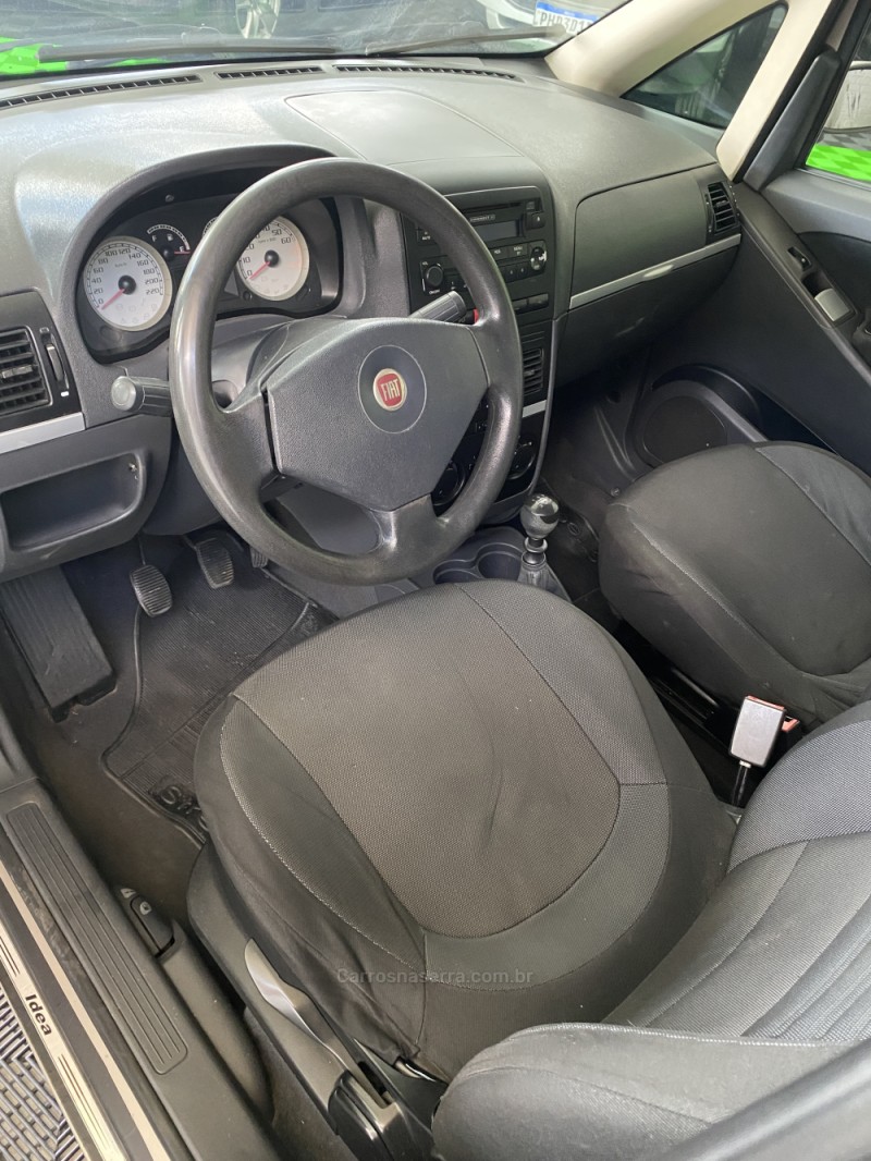 IDEA 1.4 MPI ELX 8V FLEX 4P MANUAL - 2009 - VACARIA
