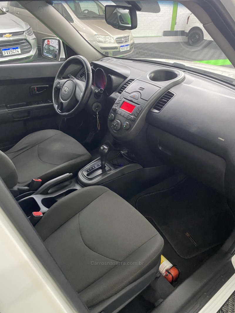IDEA 1.4 MPI ELX 8V FLEX 4P MANUAL - 2009 - VACARIA
