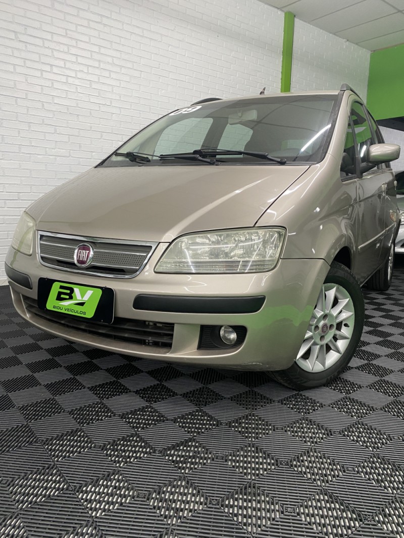 IDEA 1.4 MPI ELX 8V FLEX 4P MANUAL - 2009 - VACARIA