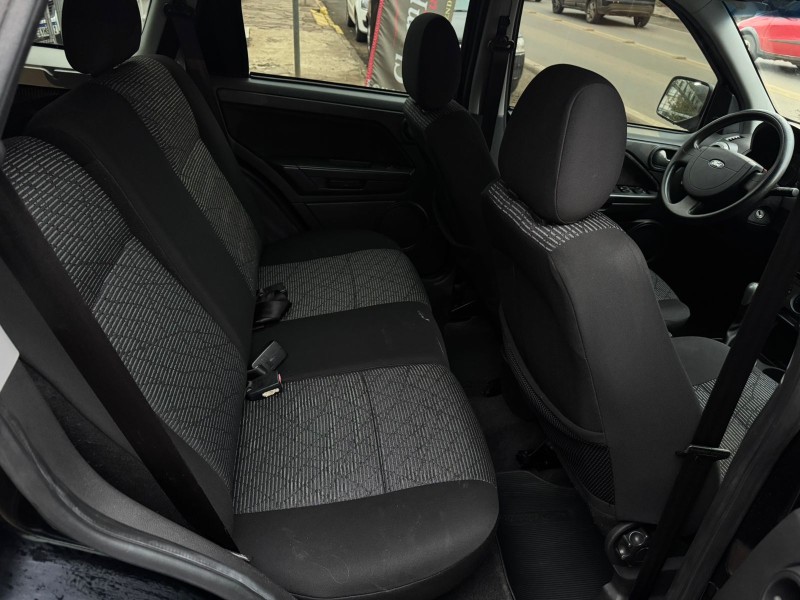 ECOSPORT 1.6 XLT FREESTYLE 8V FLEX 4P MANUAL - 2011 - VACARIA