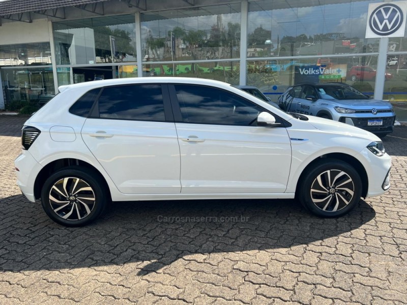 POLO 1.0 170 TSI 12V HIGHLINE FLEX 4P AUTOMÁTICO - 2025 - NOVA PETRóPOLIS