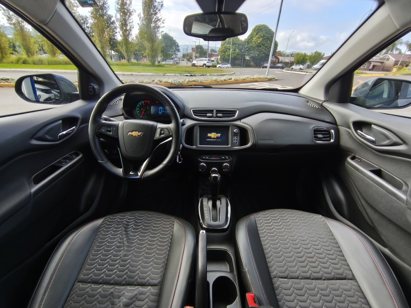 ONIX 1.4 MPFI LTZ 8V FLEX 4P MANUAL - 2018 - BOM PRINCíPIO