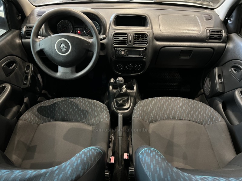 CLIO 1.0 EXPRESSION 16V FLEX 4P MANUAL - 2016 - CAXIAS DO SUL