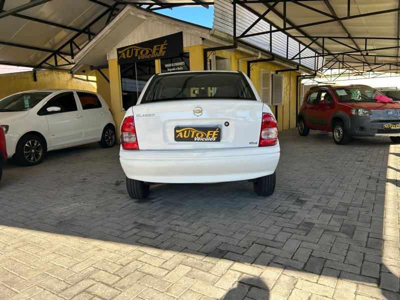 CLASSIC 1.0 MPFI LIFE 8V FLEX 4P MANUAL - 2008 - CANELA