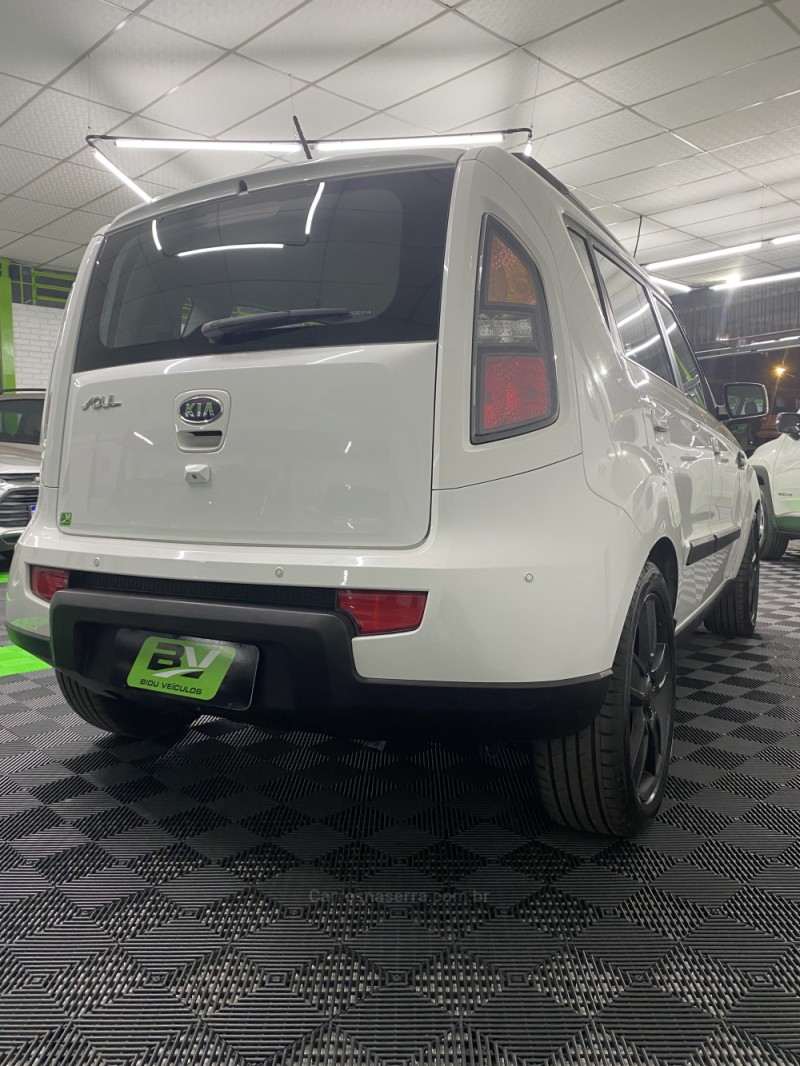 SOUL 1.6 EX 16V GASOLINA 4P AUTOMÁTICO - 2010 - VACARIA