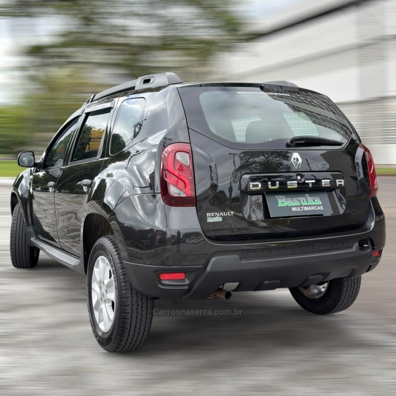 DUSTER 1.6 EXPRESSION 4X2 16V FLEX 4P MANUAL - 2016 - NOVO HAMBURGO