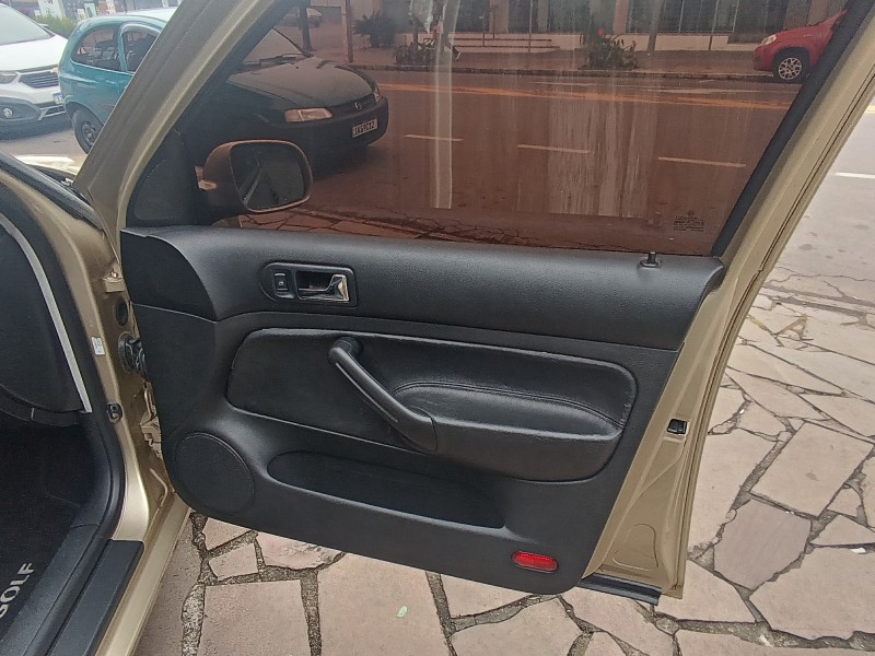 GOLF 1.6 MI 8V FLEX 4P MANUAL - 2002 - FLORES DA CUNHA