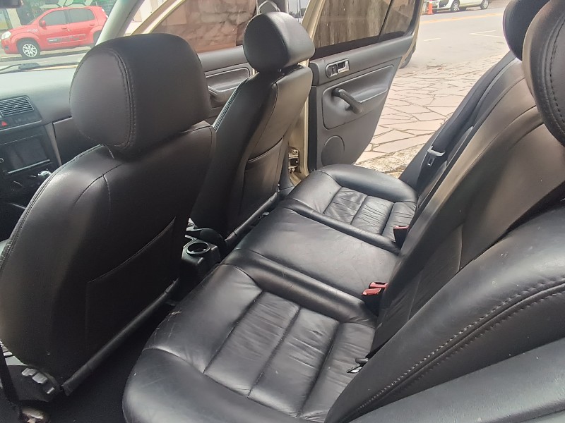GOLF 1.6 MI 8V FLEX 4P MANUAL - 2002 - FLORES DA CUNHA