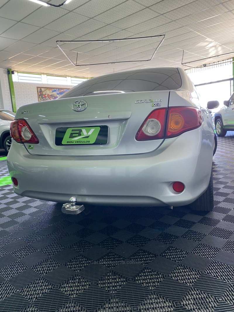 COROLLA 1.8 XEI 16V FLEX 4P MANUAL - 2010 - VACARIA