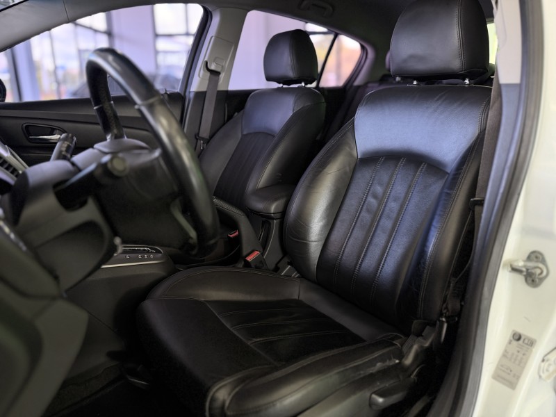 CRUZE 1.8 LT 16V FLEX 4P AUTOMÁTICO - 2014 - FELIZ