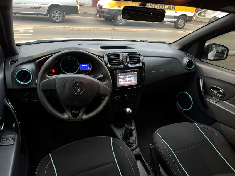 SANDERO 1.0 EXPRESSION 12V FLEX 4P MANUAL - 2018 - VACARIA