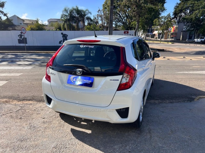 FIT 1.5 LX 16V FLEX 4P AUTOMÁTICO - 2016 - VENâNCIO AIRES