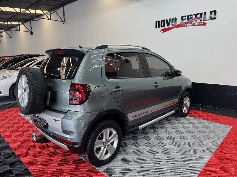 CROSSFOX 1.6 MI FLEX 8V 4P MANUAL - 2011 - CAXIAS DO SUL