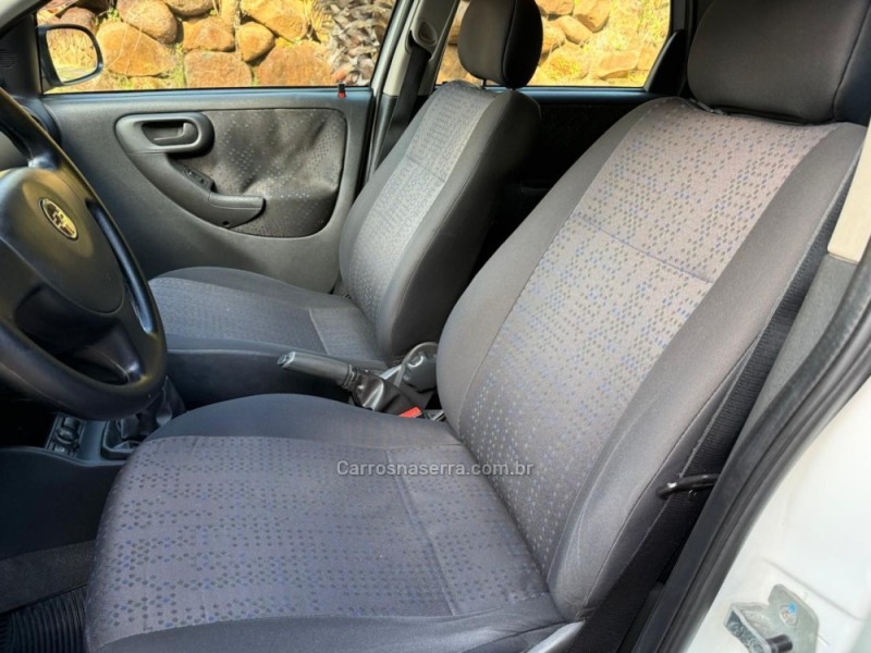 CORSA 1.4 MPFI MAXX 8V FLEX 4P MANUAL - 2012 - IVOTI