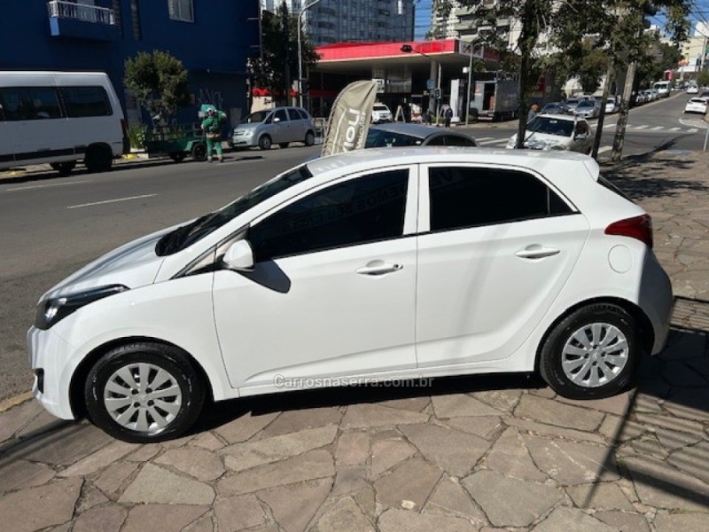 HB20 1.6 COMFORT PLUS 16V FLEX 4P MANUAL - 2014 - CAXIAS DO SUL