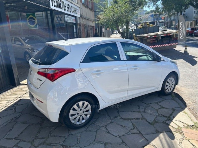 HB20 1.6 COMFORT PLUS 16V FLEX 4P MANUAL - 2014 - CAXIAS DO SUL