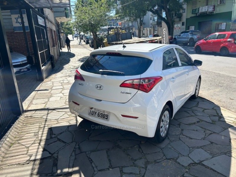 HB20 1.6 COMFORT PLUS 16V FLEX 4P MANUAL - 2014 - CAXIAS DO SUL