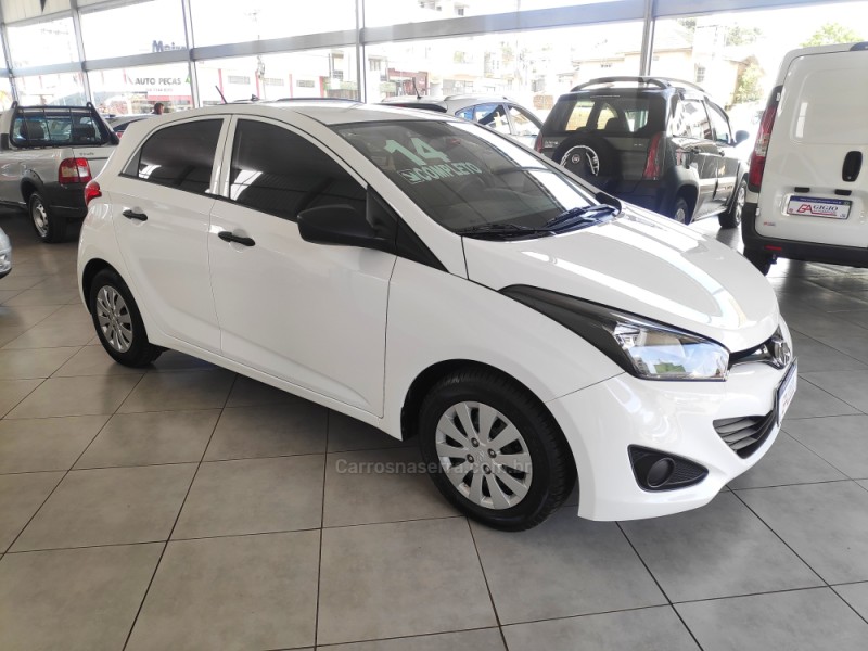 HB20 1.0 COMFORT PLUS 12V FLEX 4P MANUAL - 2014 - TAPEJARA