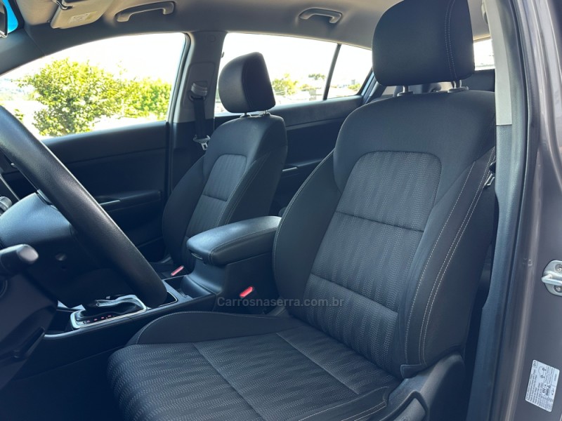 SPORTAGE 2.0 LX2 OFF G3 FLEX 4P AUTOMÁTICO - 2018 - GUAPORé