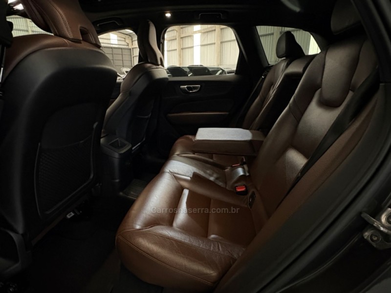 XC60 2.0 T8 INSCRIPTION 4P HYBRID AUTOMÁTICO - 2022 - BENTO GONçALVES