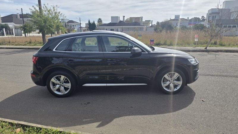 Q5 2.0 TFSI AMBITION S TRONIC 16V GASOLINA 4P AUTOMÁTICO - 2018 - BENTO GONçALVES