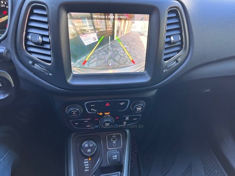 COMPASS 2.0 16V DIESEL TRAILHAWK 4X4 AUTOMÁTICO - 2017 - CAXIAS DO SUL