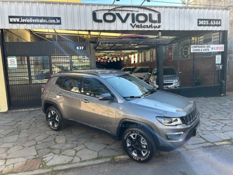 COMPASS 2.0 16V DIESEL TRAILHAWK 4X4 AUTOMÁTICO - 2017 - CAXIAS DO SUL