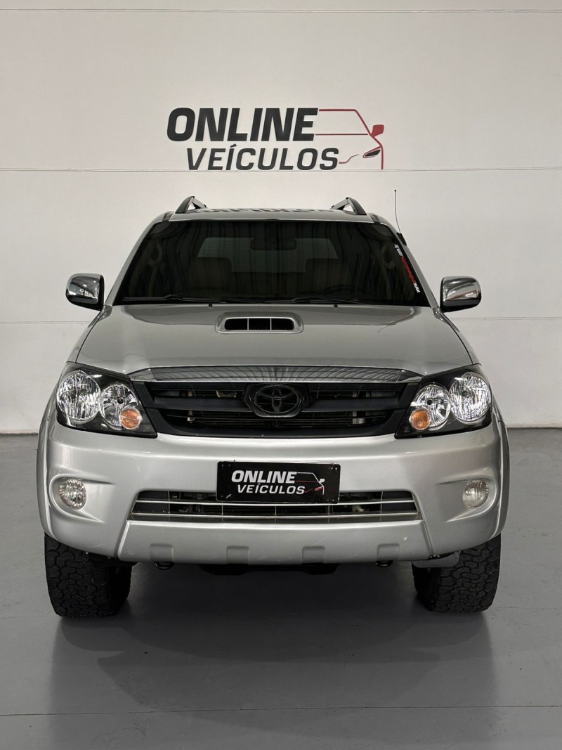HILUX SW4 3.0 SRV 4X4 16V TURBO INTERCOOLER DIESEL 4P AUTOMÁTICO - 2006 - FARROUPILHA