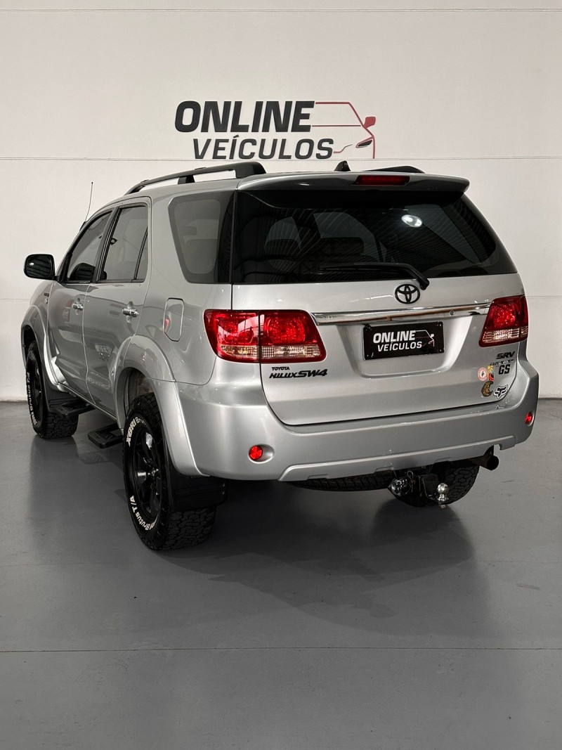 HILUX SW4 3.0 SRV 4X4 16V TURBO INTERCOOLER DIESEL 4P AUTOMÁTICO - 2006 - FARROUPILHA