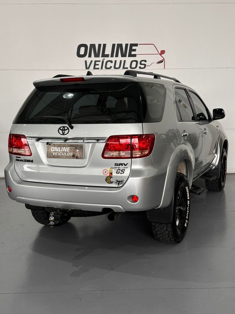 HILUX SW4 3.0 SRV 4X4 16V TURBO INTERCOOLER DIESEL 4P AUTOMÁTICO - 2006 - FARROUPILHA