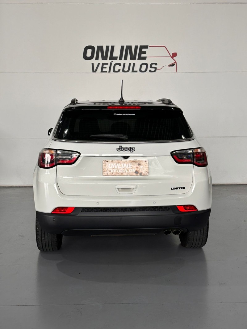 COMPASS 2.0 16V FLEX LIMITED AUTOMÁTICO - 2018 - FARROUPILHA