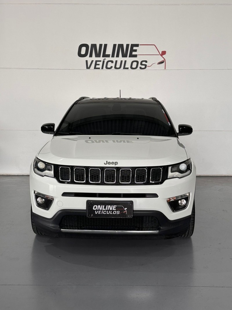 COMPASS 2.0 16V FLEX LIMITED AUTOMÁTICO - 2018 - FARROUPILHA