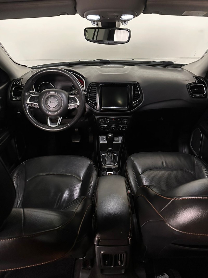 COMPASS 2.0 16V FLEX LIMITED AUTOMÁTICO - 2018 - FARROUPILHA