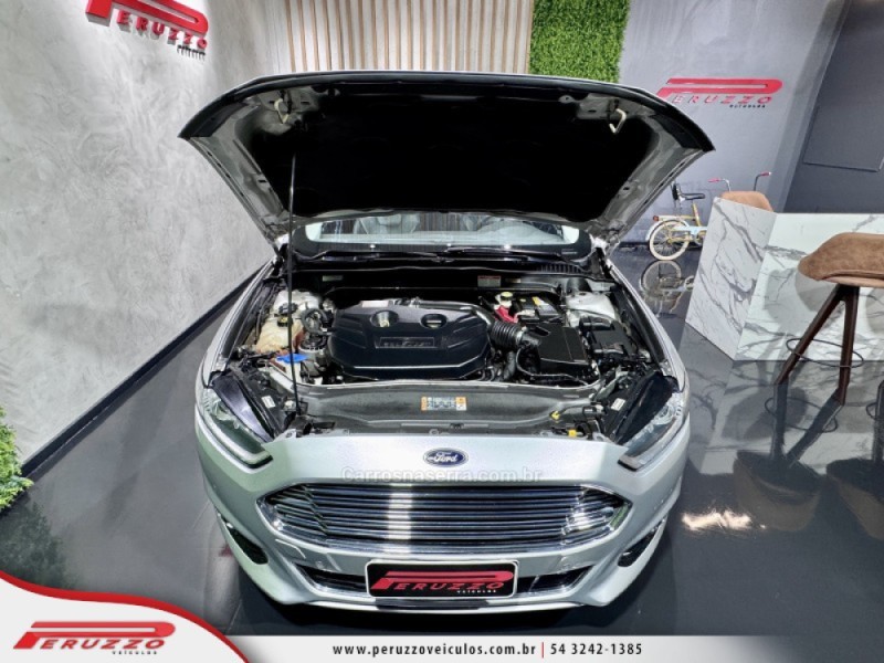 FUSION 2.0 TITANIUM GTDI ECOBOOST AWD AUTOMÁTICO - 2015 - NOVA PRATA