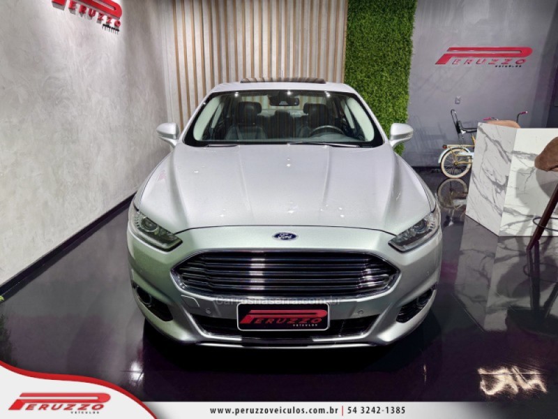 FUSION 2.0 TITANIUM GTDI ECOBOOST AWD AUTOMÁTICO - 2015 - NOVA PRATA