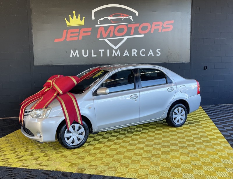etios  2013 caxias do sul