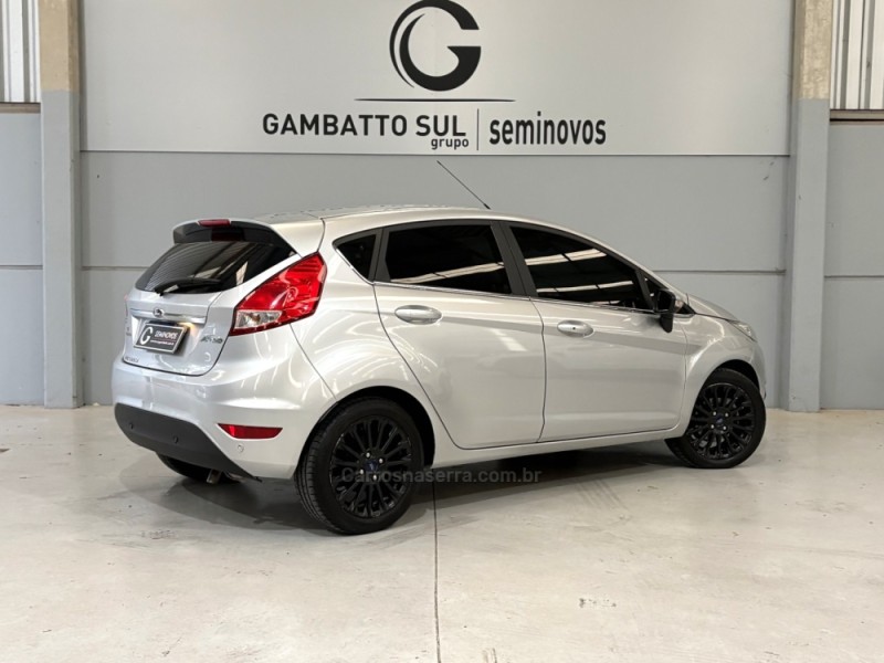 FIESTA 1.6 TITANIUM HATCH 16V FLEX 4P AUTOMÁTICO - 2016 - BENTO GONçALVES