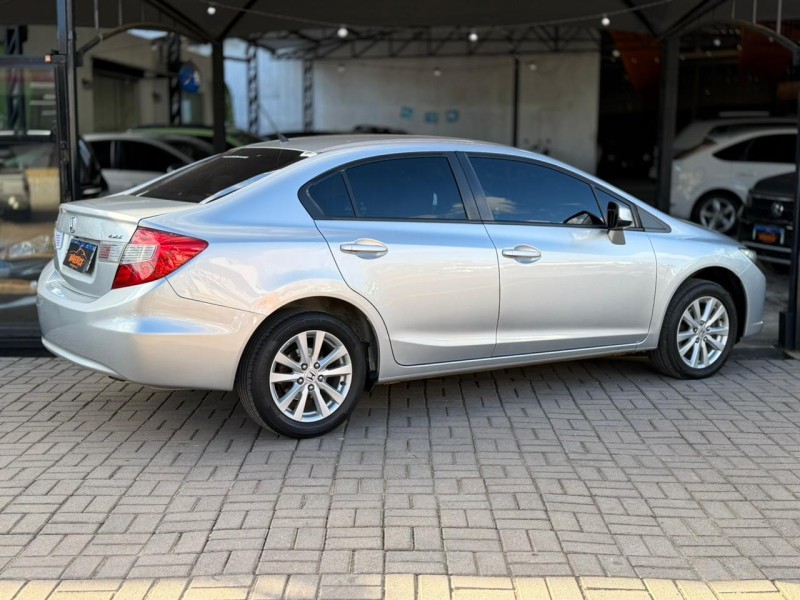 CIVIC 1.8 LXS 16V FLEX 4P MANUAL - 2016 - LAGOA VERMELHA