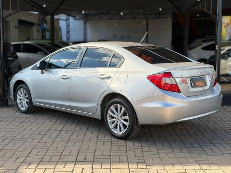 CIVIC 1.8 LXS 16V FLEX 4P MANUAL - 2016 - LAGOA VERMELHA