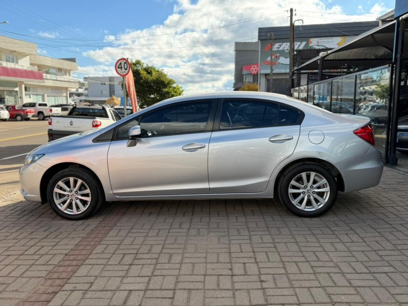 CIVIC 1.8 LXS 16V FLEX 4P MANUAL - 2016 - LAGOA VERMELHA
