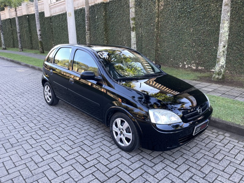 CORSA 1.0 MPFI 8V GASOLINA 4P MANUAL - 2003 - CAXIAS DO SUL