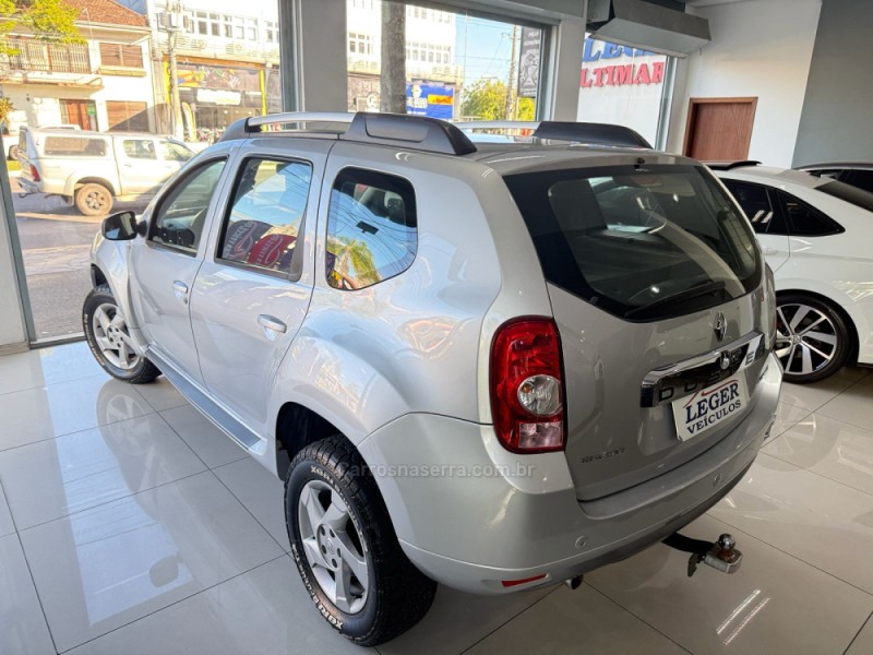 DUSTER 2.0 DYNAMIQUE 4X2 16V FLEX 4P AUTOMÁTICO - 2013 - SãO LEOPOLDO