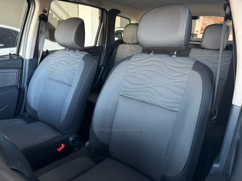 DUSTER 2.0 DYNAMIQUE 4X2 16V FLEX 4P AUTOMÁTICO - 2013 - SãO LEOPOLDO