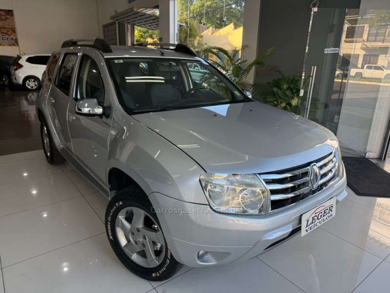 DUSTER 2.0 DYNAMIQUE 4X2 16V FLEX 4P AUTOMÁTICO - 2013 - SãO LEOPOLDO