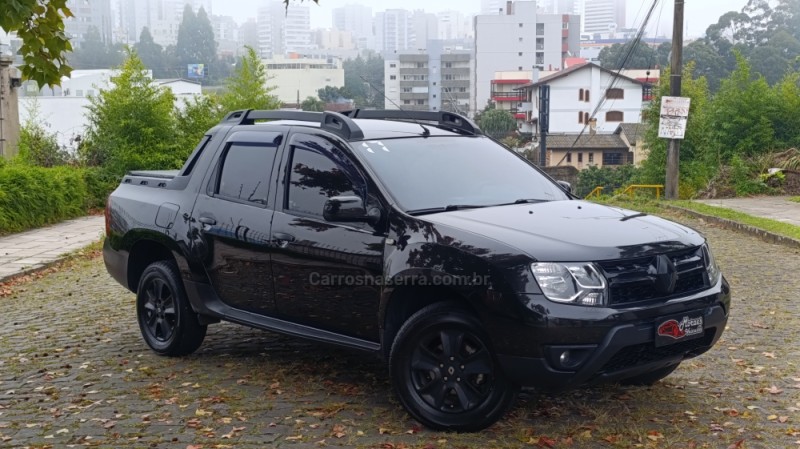 OROCH 1.6 16V EXPRESSION FLEX 4P MANUAL - 2017 - CAXIAS DO SUL
