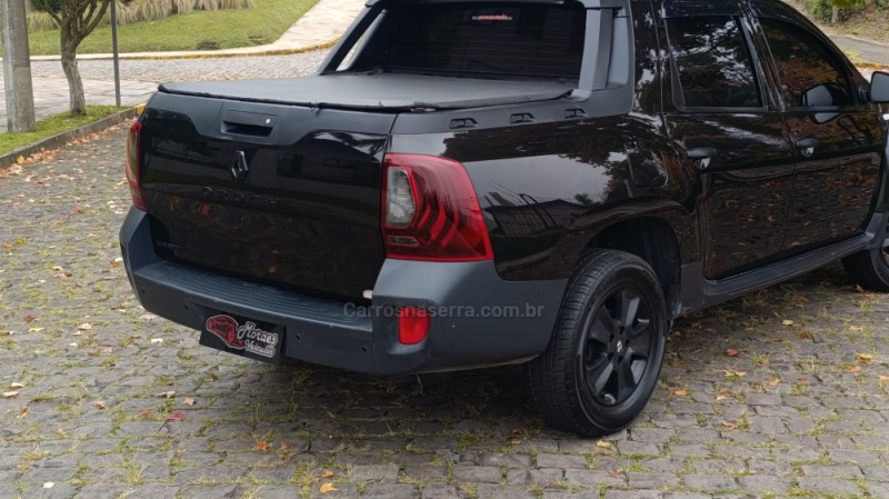 OROCH 1.6 16V EXPRESSION FLEX 4P MANUAL - 2017 - CAXIAS DO SUL