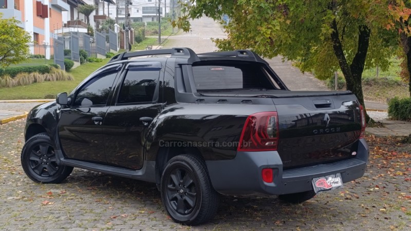 OROCH 1.6 16V EXPRESSION FLEX 4P MANUAL - 2017 - CAXIAS DO SUL